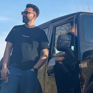 Meet your Posher, Deepak